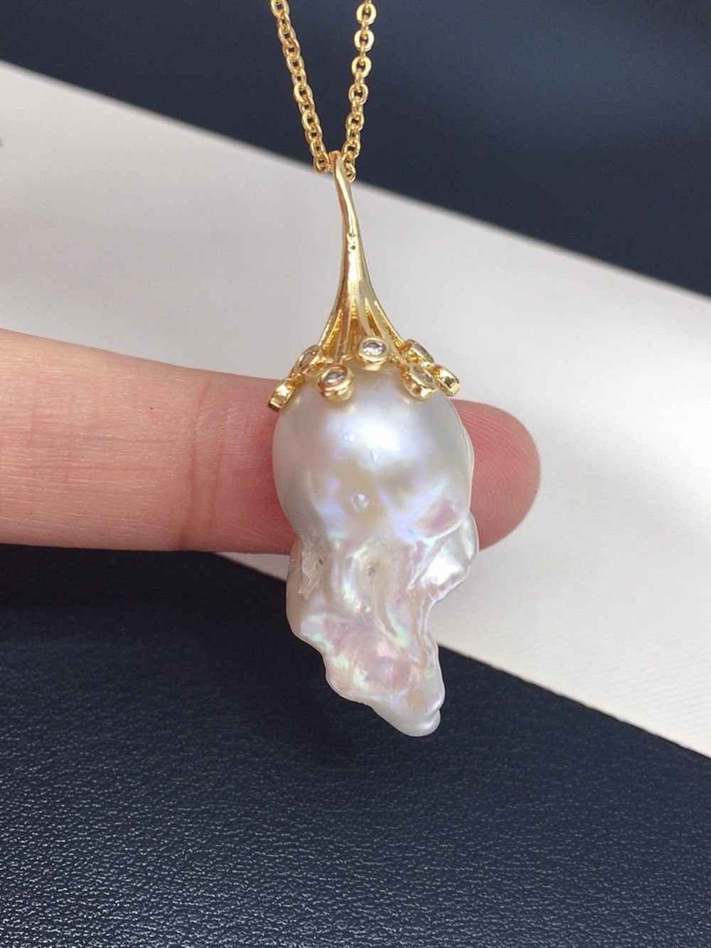 Natural Baroque Pearl Pendant Necklace Elegant Statement Jewelry